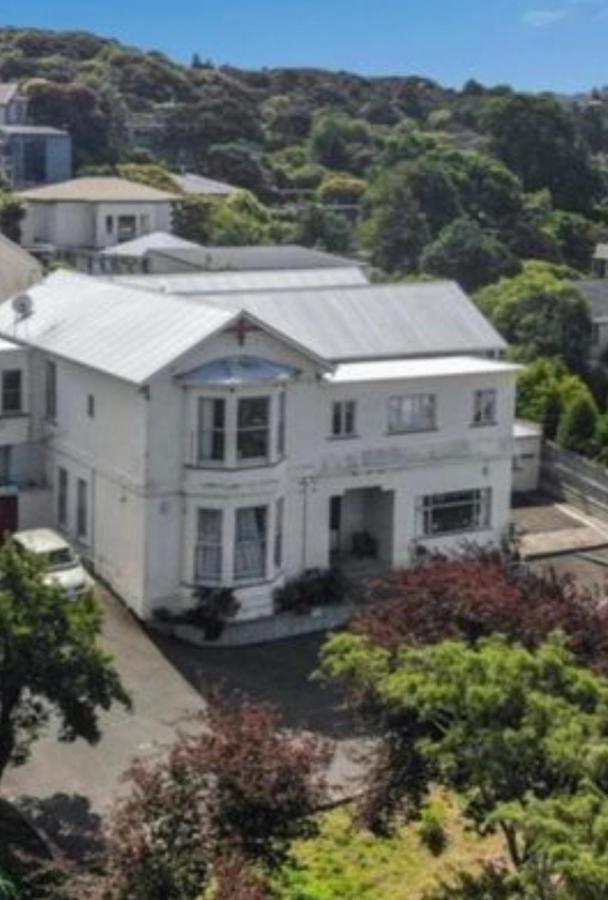 Travel Stay City Hostel Dunedin Exterior photo