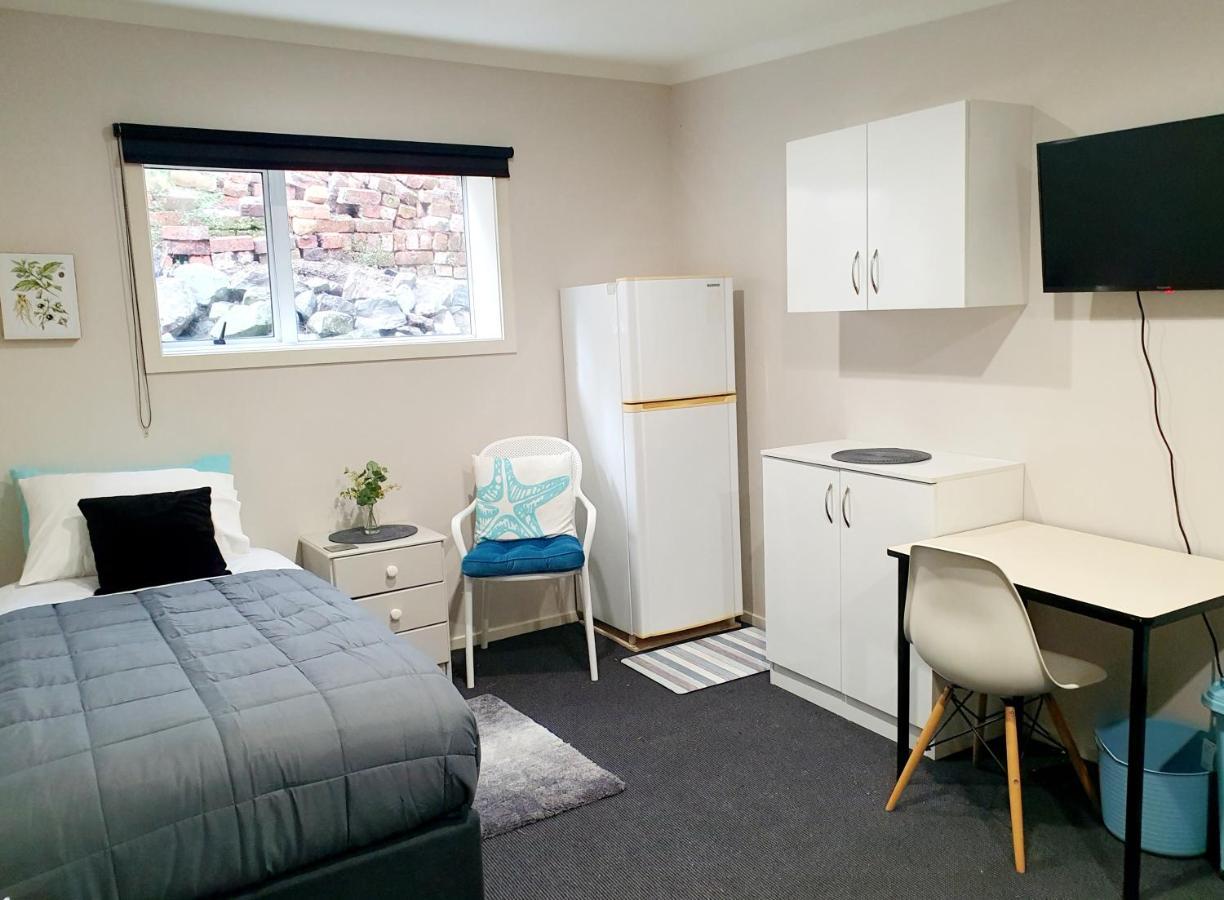 Travel Stay City Hostel Dunedin Exterior photo